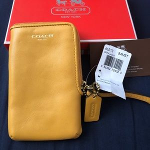 COACH mini holder (Mustard Yellow)